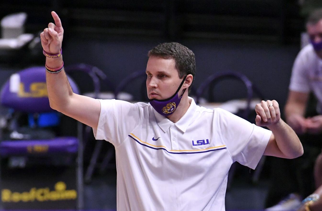 BR.lsutamubasketball.113020 HS 1086.JPG